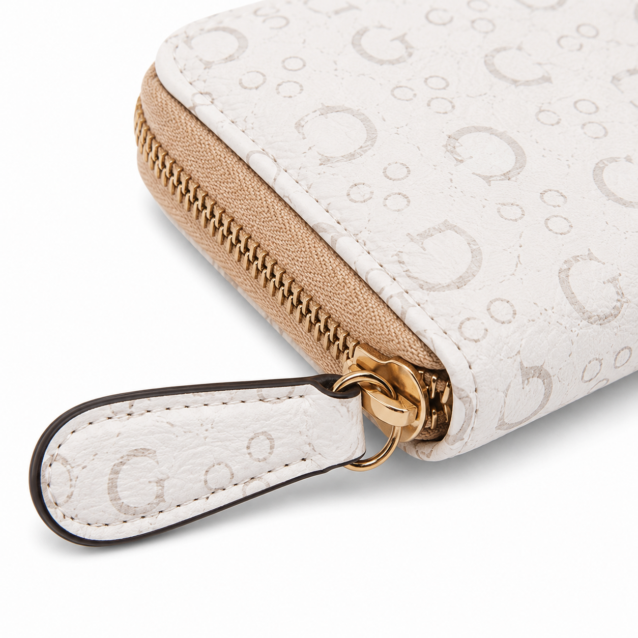 Guess Isabella Printed Zip-Around Wallet — White