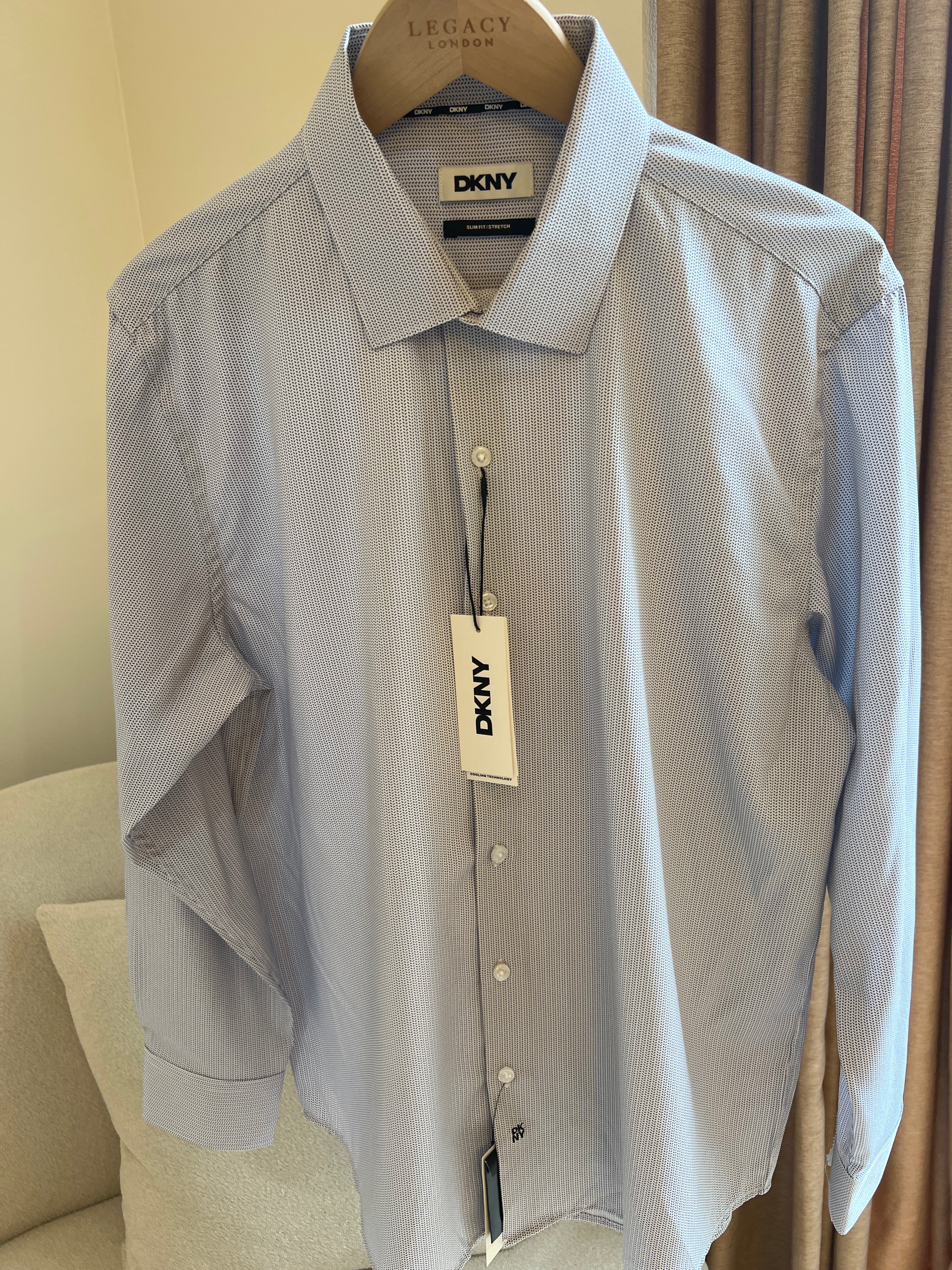Grey, houndstooth patterned DKNY Licorice Slim Fit dress shirt