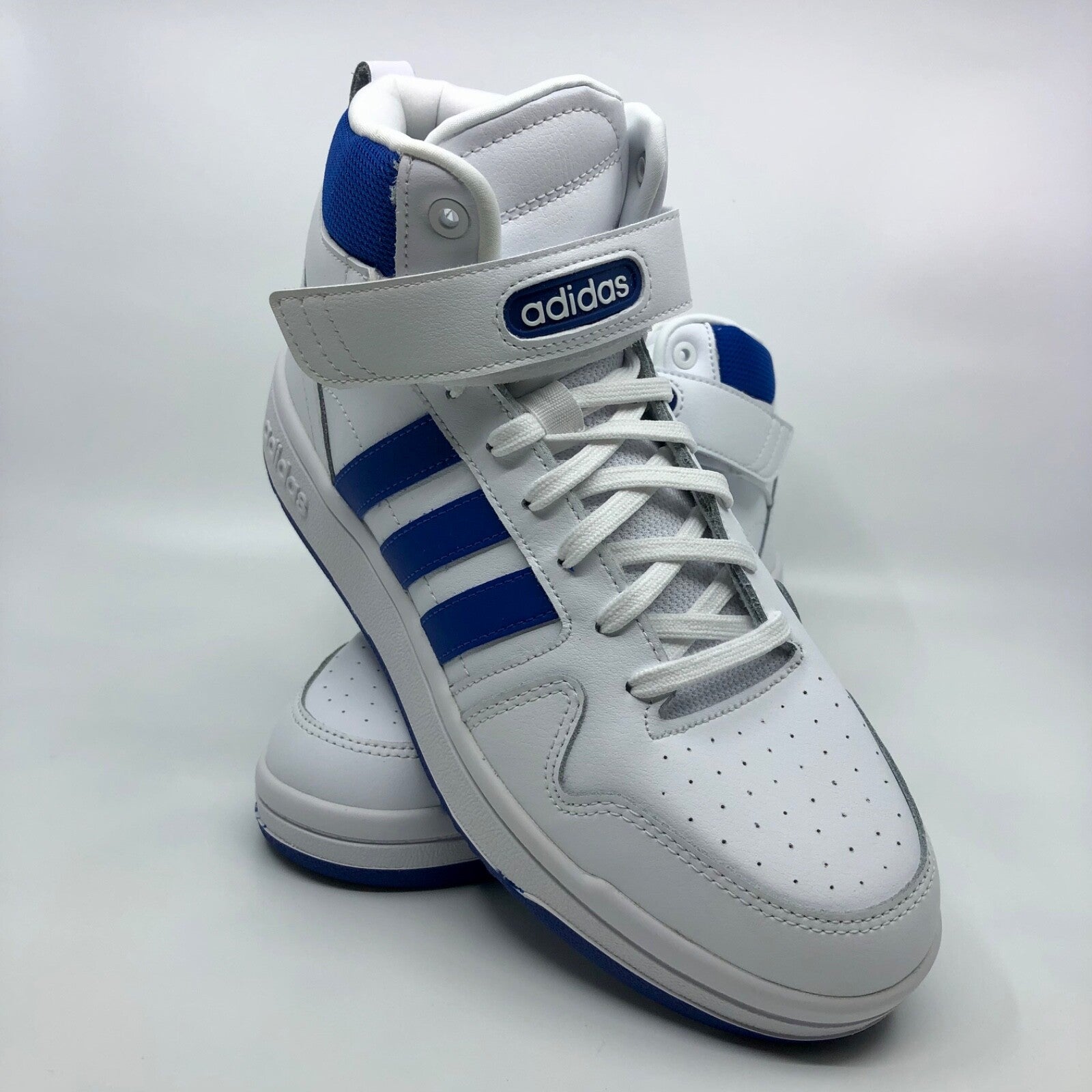 Adidas Postmove Mid basketball shoes