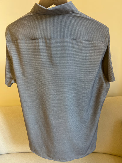 DKNY short-sleeve button-down shirt features a subtle horizontal texture