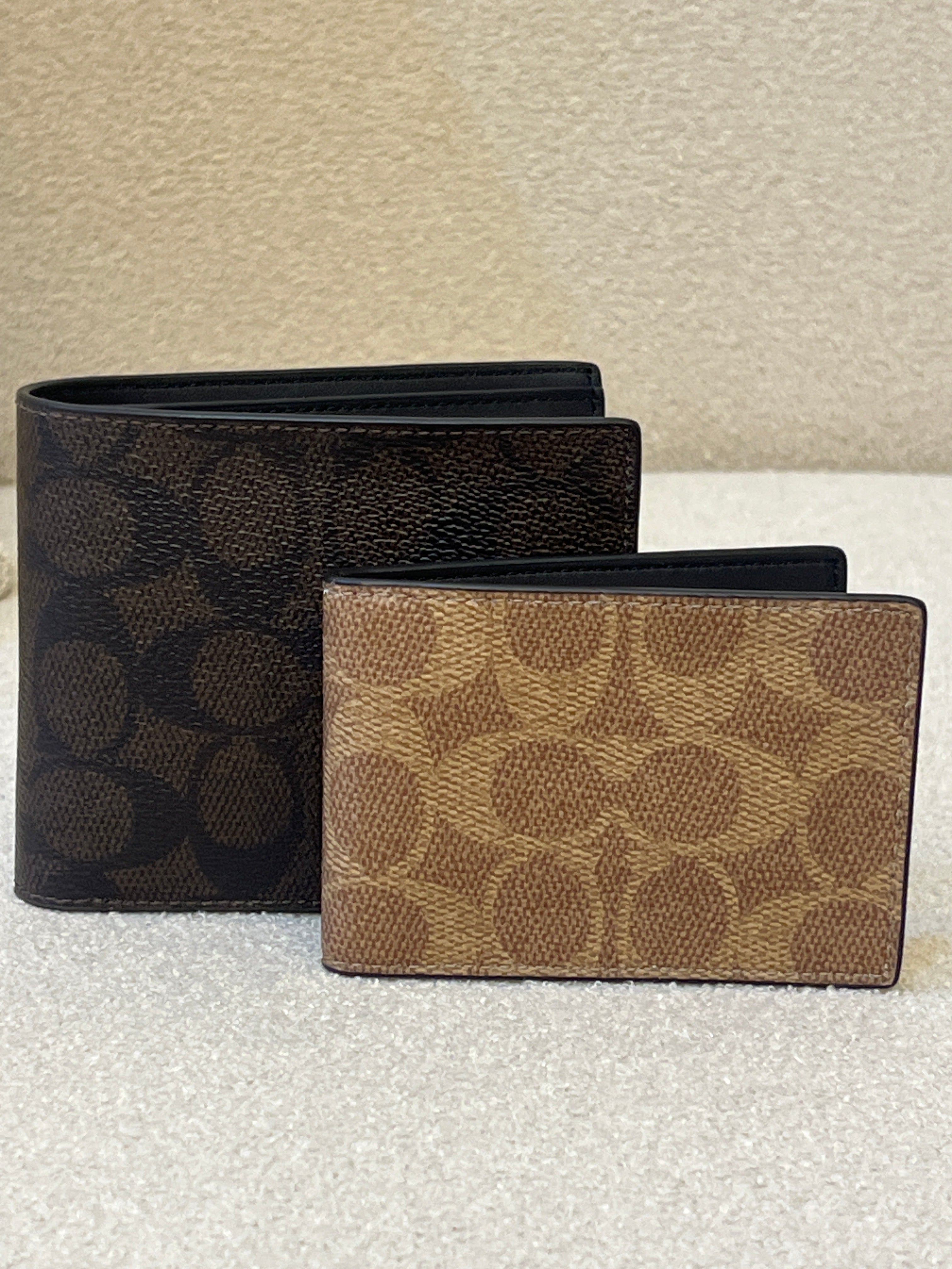 COACH Men's CA001 3-in-1 Wallet in Blocked Signature Mahogany Multi, featuring signature coated canvas and refined calf leather