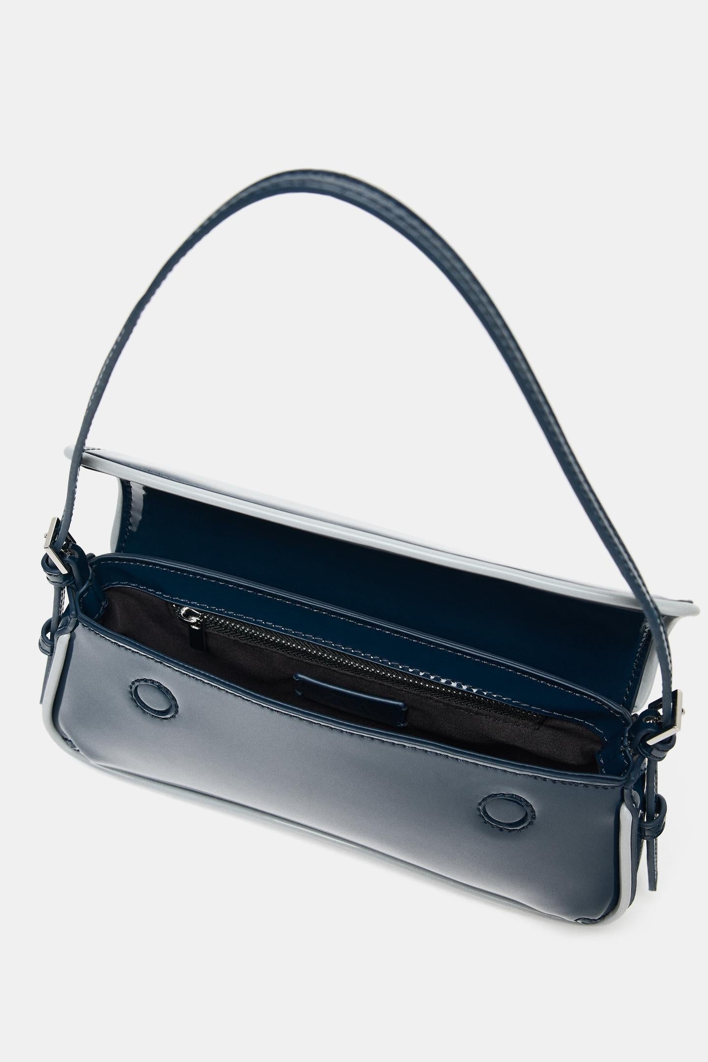 CONTRAST PATENT-EFFECT SHOULDER BAG